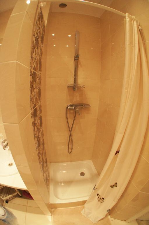 Apartament Poznan Jezyce エクステリア 写真
